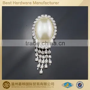 Beautiful Fashion Rhinestone Pearl Brooch Wedding thumbnail-1