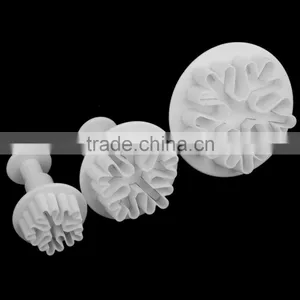 68 Piece Fondant Cakes Baking Embossing Decorating Plunger Tools Set thumbnail-4
