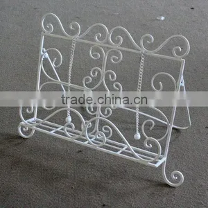 Metal Magazine Rack thumbnail-1