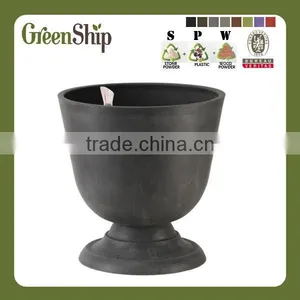 Sculpture Urn With Round Base thumbnail-1