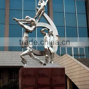 Life Size Miror Finishing Stainless Steel Music Man Guitars Sculpture for Sale thumbnail-4