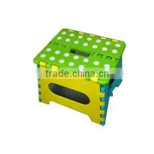 Easy to Fold and Open Baby Plastic Folding Stool thumbnail-1