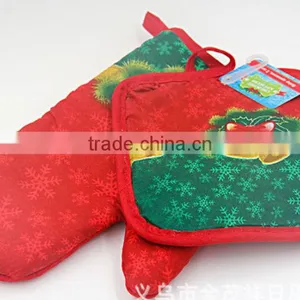 Christmas Style Cotton Kitchen Oven Glove Kitchen Printed Cotton Insulation Pad Two-piece Insulation Gloves GVJMX01 thumbnail-4