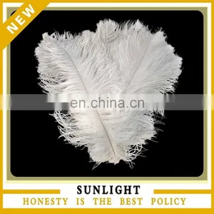 White Ostrich Feather Centerpiece for Wedding Decor thumbnail-1