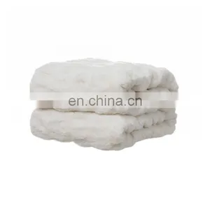 High Quality Spain Cozy 70%Acrylic 30%Polyester White Furry Throw Spandex Blanket For Winter Warm thumbnail-6
