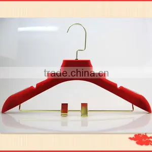 Hot Sale Red Plastic Clothes Hanger Coated With Velvet With Golden Clips thumbnail-1