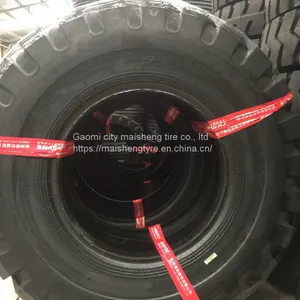 Forklift Pneumatic Tire Loader Outer Tire Inner Tire Three Bags of Thickened Engineering Tire 17.5-25 thumbnail-4