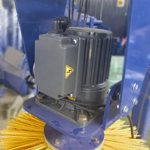 Metal Frame Electric Cow Brush Machine Dairy Farm Equipment for Cow Body Cleaning and Massage for Ranch and Farm thumbnail-4