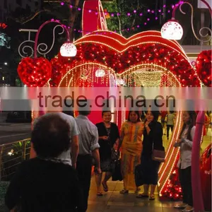 Outdoor Holiday Lights Decorative Arches thumbnail-1