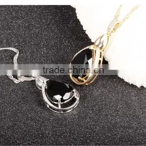Platinum Plated Copper Zircon Black Stone Pendant thumbnail-4