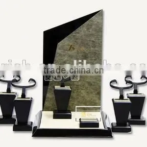 2015 Hot Design and Wonderful Clear Acryl Watch Display thumbnail-1