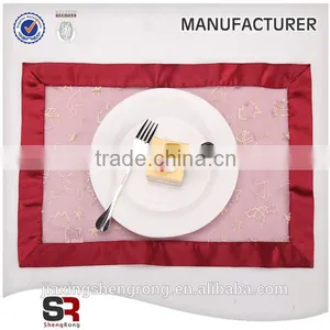 Woven Technics and Plain Dyed Pattern Table Cloth Factory thumbnail-5