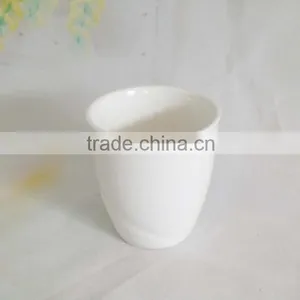White Custom Wide Mouth Porcelain Handleless Tea Cups thumbnail-1
