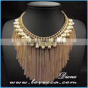 Colorful Pearl and Crystal Beaded Necklace thumbnail-4