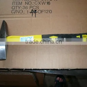 Chipping Hammer With Fiberglass Handle thumbnail-1