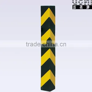 Wholesale Red-White Against Paintwork Damage Garage Door Corner Protector Foam thumbnail-5