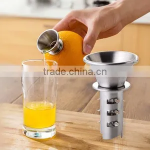CY179 Potable Stainless Steel Fruit Vegetable Tools Lemon Juicer Manually Squeezers thumbnail-2