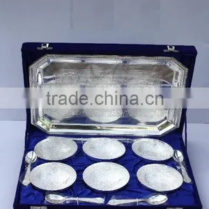 Metal Bowl Six Bowl With One Square Tray and Six Spoons Made in Brass and Silver Plated in a Velvet Box thumbnail-1