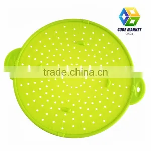 Unique Kitchen Accessories Supplies Microwave Silicone Colander, Steam Tray thumbnail-1