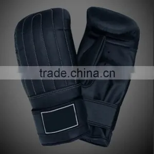 PUNCHING BAG GLOVES & MITTS thumbnail-1
