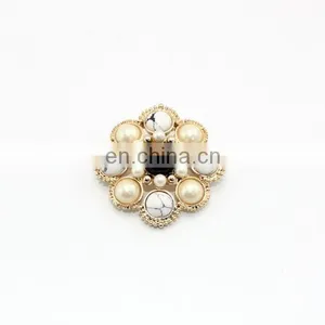 New Arrival Pearl and Turquoise Round Brooch Fashion Lady Gifts thumbnail-5