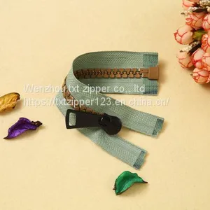 #15 #20 Plastic Zipper Close End thumbnail-3