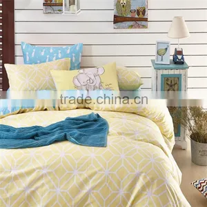 Yello Geometric Shapes Printed Cotton Comforter Cover Set With Zipper 4 Pcs China Duvet Cover Set thumbnail-1
