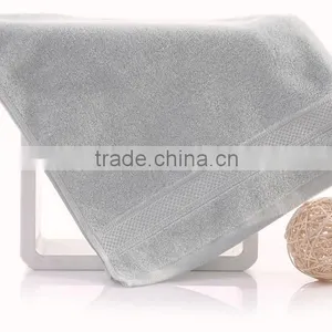 China Manufactory Wholesale Nurse Gifts Bright Colored Bath Towel Pure Terry Fabric Canbe Add Your Logo thumbnail-4