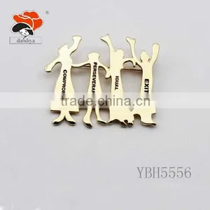 2015 Wholesale New Design Gold Dance People Shape Sample Brooch thumbnail-1