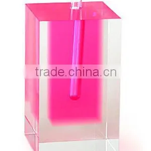 New Designed Custom Acrylic Flower Vase thumbnail-2
