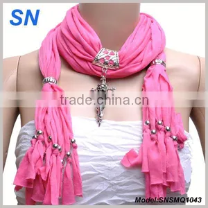 Spring Fashion Skull Penant Scarf With Antique Cross Necklace thumbnail-1