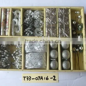 Christmas Decoration thumbnail-1