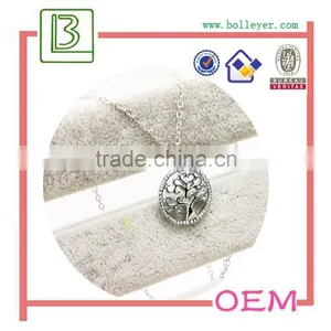 The Frog Prince Pendant Necklace With Diamonds thumbnail-4