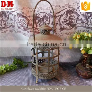 Cheap Latest Custom Iron Candlestick thumbnail-1