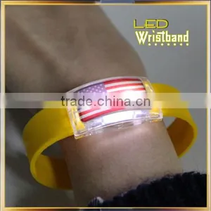 Custom LED Bracelet, LED Wristband for Party Decoration and Concert thumbnail-3