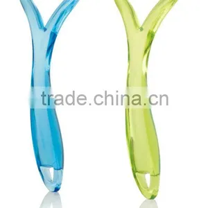 Plastic Kitchen Fruit and Vegetable Parer thumbnail-1