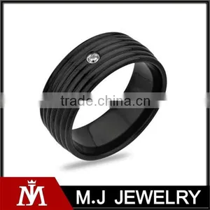 Unisex Black Tone Crystal Stainless Steel Fashion Rings With High Quality Jewelry thumbnail-1
