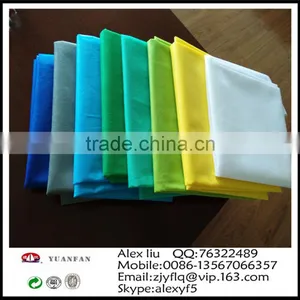 Small Roll Colour PP Non-woven Fabric Roll , Disposable Nonwoven Table Cover thumbnail-3