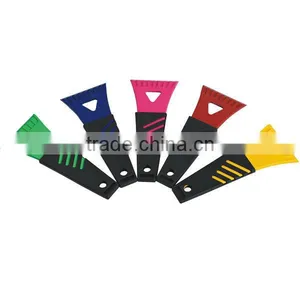 Plastic Ice Scraper thumbnail-1