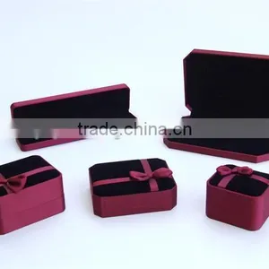 Custom Made Gift Jewelry Wedding Gift Boxes thumbnail-2