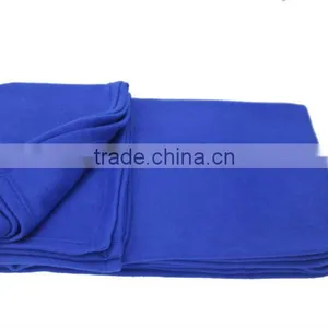 Super Soft Black Fleece Stadium Throw Blanket With Pouch thumbnail-4