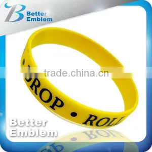 Colorful Silicone Bracelet thumbnail-1