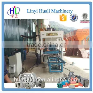 Trade Assurance Supplier of Concrete Blocks Making Machine QT4-15 Hollow Block Machine Price thumbnail-3
