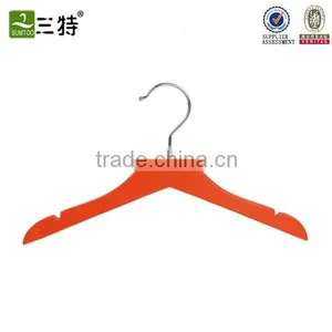 Wholesale Wood Children Clothes Hangers thumbnail-3
