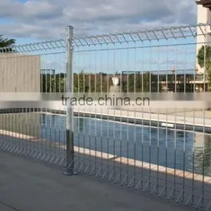 Low Price Arc Welded Mesh Fencing Powder Coat Safety Fence/Brc Iron Wire Fence thumbnail-4