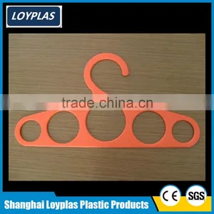 Wholesale Bulk Clothes Plastic Hangers thumbnail-1