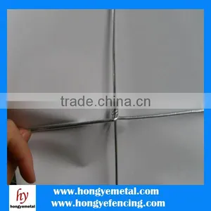 Hot Sale Electric Galvanized Field Iron Wire Cattle Mesh Fence thumbnail-4