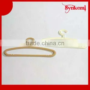 Plastic Extended Clothes Hanger thumbnail-1