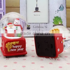 Vintage Personalized Christmas Snow Globes Wholesale thumbnail-4