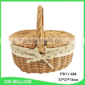 Woven Wicker Material Food Hamper With Foldable Lid thumbnail-3